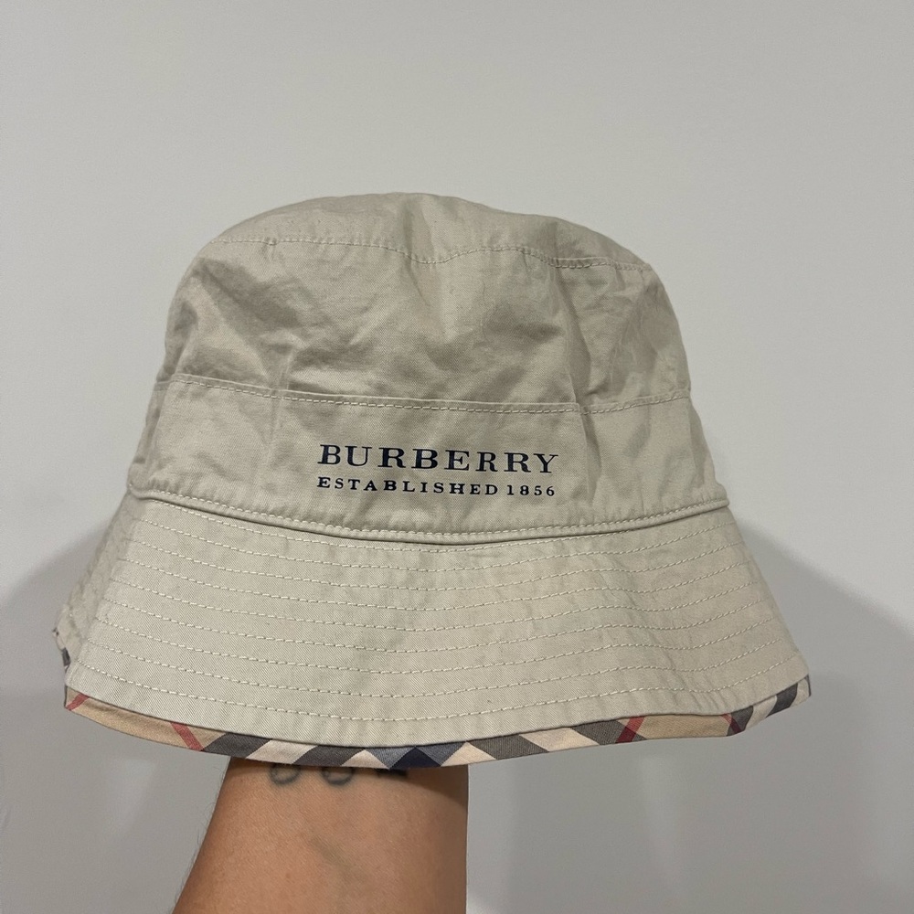 Burberry Beige Bucket Hat